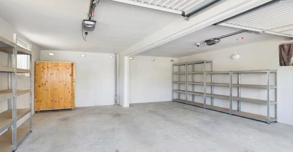 Familienhaus mit großzügigen Volumen – Foto 7 von 26