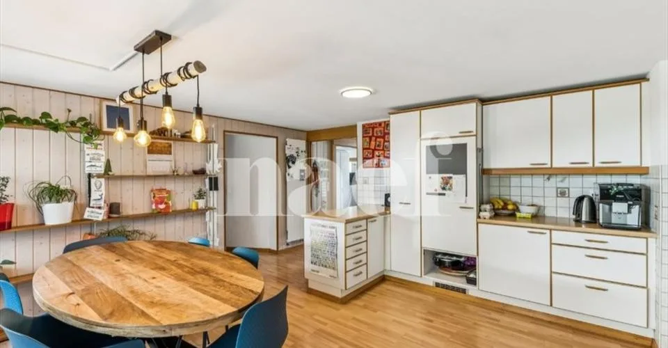 6,5-Zimmer Doppelhaushälfte mit Garten in Sorens zu verkaufen – Foto 18 von 25