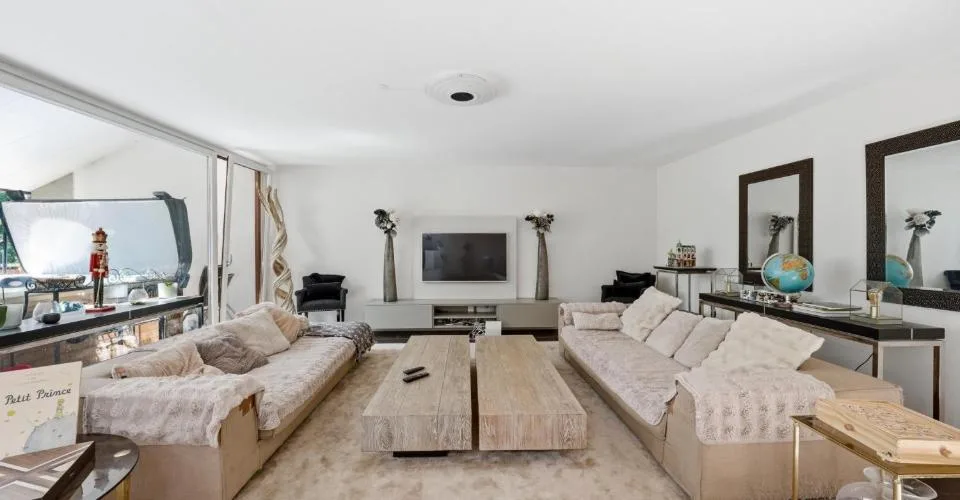 Duplextypische Attika-Wohnung mit 244 m² und schöner Terrasse von 36 m² – Foto 12 von 12