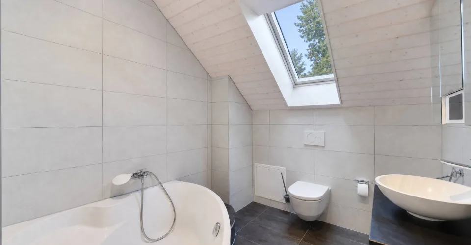Reihenhaus-Villa mit 5,5 Zimmern und privatem Gartenspace von 200m2 – Foto 18 von 24
