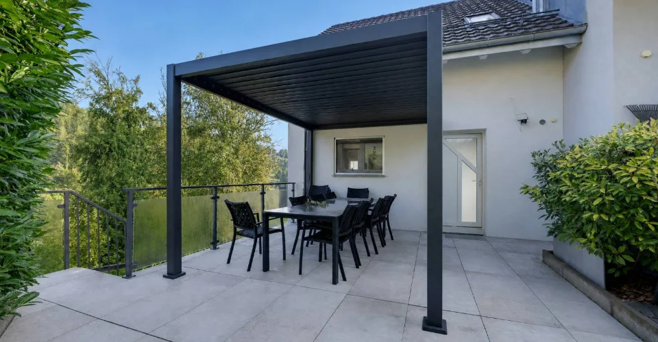 Reihenhaus-Villa mit 5,5 Zimmern und privatem Gartenspace von 200m2 – Foto 20 von 24