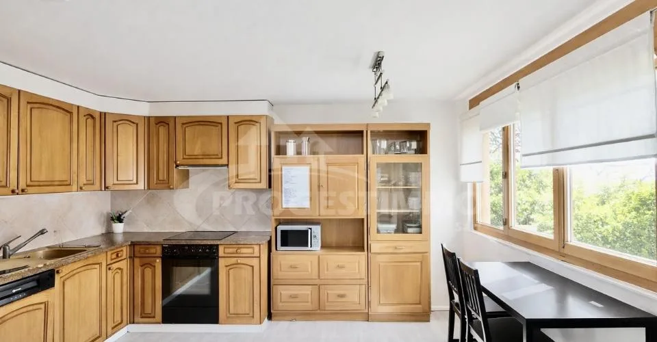 Einzelhaus mit atemberaubendem Panorama über die Ebene – Foto 4 von 20