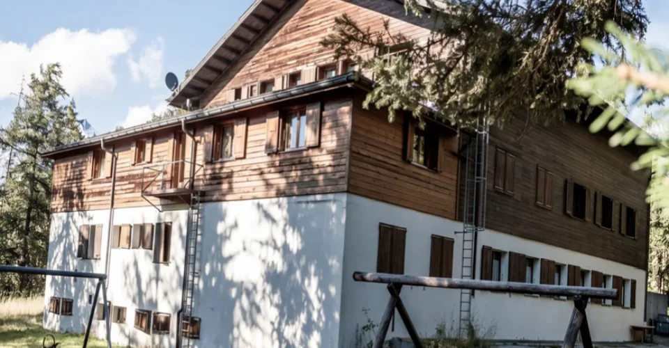 Ristrutturazione completa 2026, vista da sogno sulla montagna e ideale per una seconda casa / appartamento vacanze – foto 14 di 15
