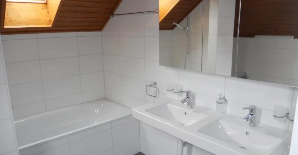 00486 - Appartement 4 Pièces - Rafour 4 - ST-AUBIN NE – Foto 6 von 16
