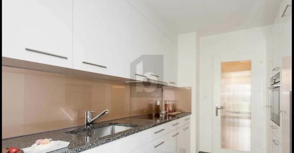 STILVOLL UND RENOVIERT AUF ZWEI ETAGEN – photo 6 sur 10