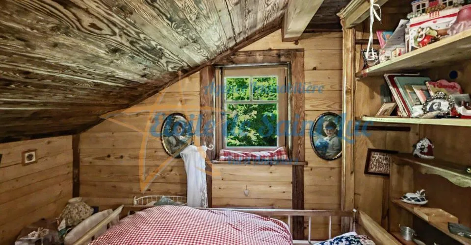 Schönes Chalet und seine zwei Nebengebäude – Foto 14 von 33
