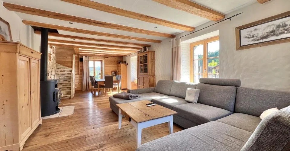 Villa di 6,5 locali, grande giardino, piscina,... – foto 3 di 26