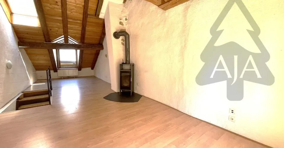 Cressier (au Centre du Village historique), charmante maison mitoyenne de 3 pièces (~ 63 m2 habitables) – foto 4 di 30