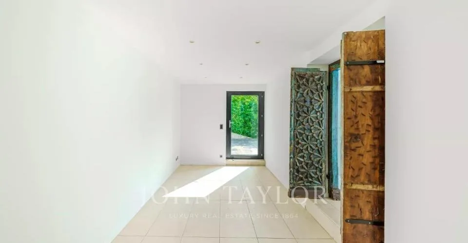 Opportunité à saisir ! Villa d'exception avec vue époustouflante sur l – photo 10 sur 26