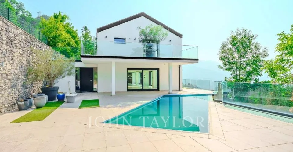 Opportunité à saisir ! Villa d'exception avec vue époustouflante sur l – photo 4 sur 26