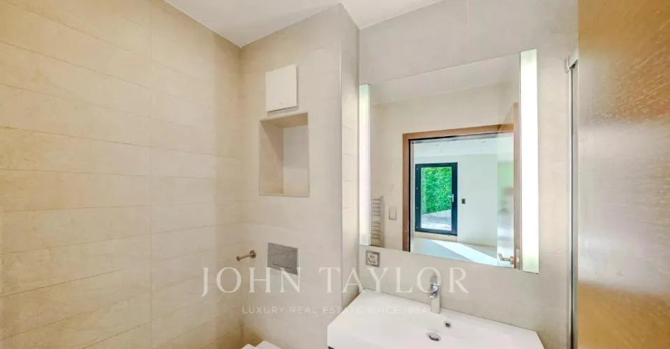 Opportunité à saisir ! Villa d'exception avec vue époustouflante sur l – photo 11 sur 26