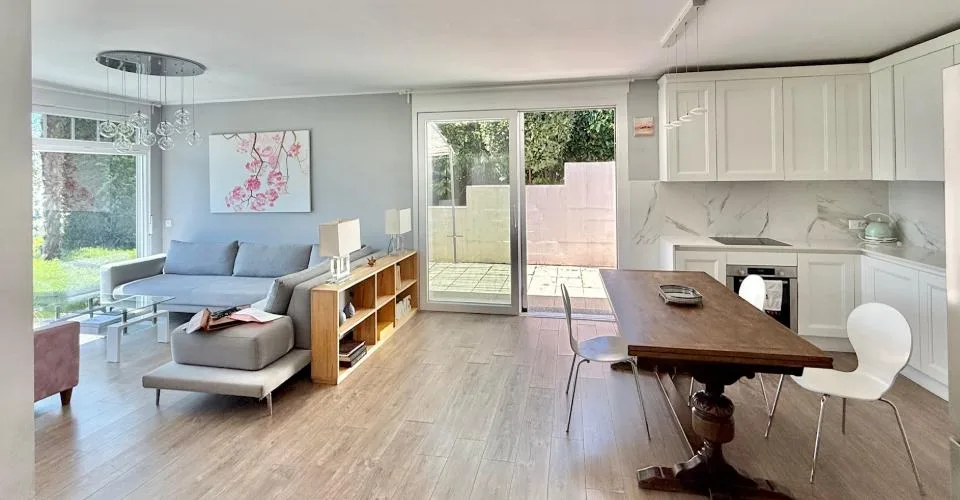 Rif 2026 - IN COLLINA - RESIDENZA SECONDARIA CON BELLA VISTA LAGO – Foto 2 von 26