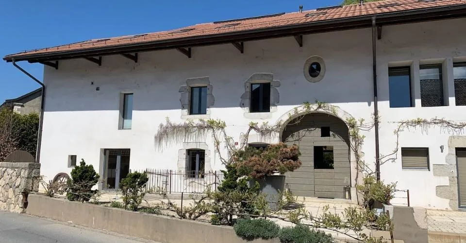 Élégante villa avec confort moderne complètement meublée à Gimel, disponible à partir de Août 2026