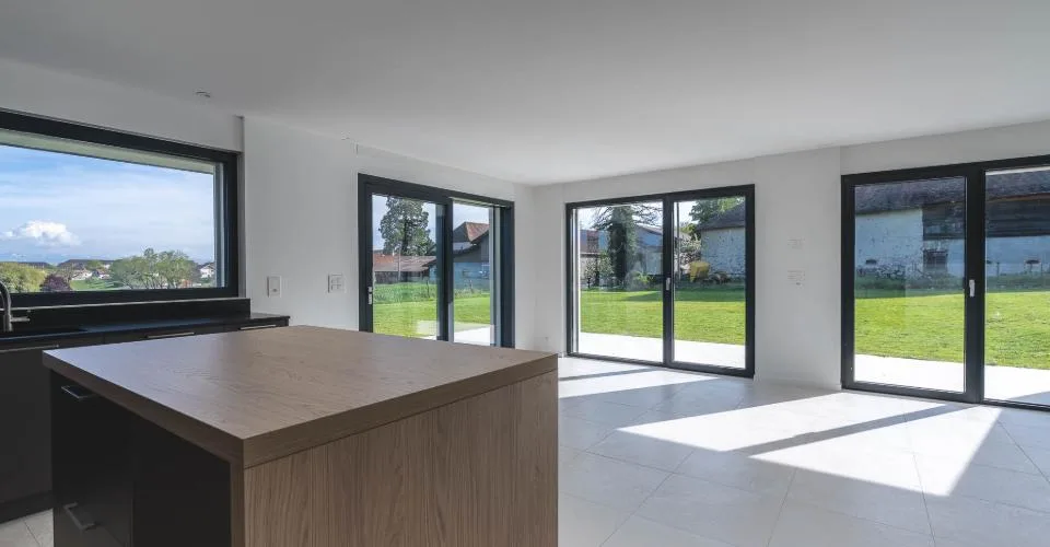 Einfamilienhaus mit 4 Zimmern, herrlicher Blick auf die Felder und die Alpen – Foto 20 von 35