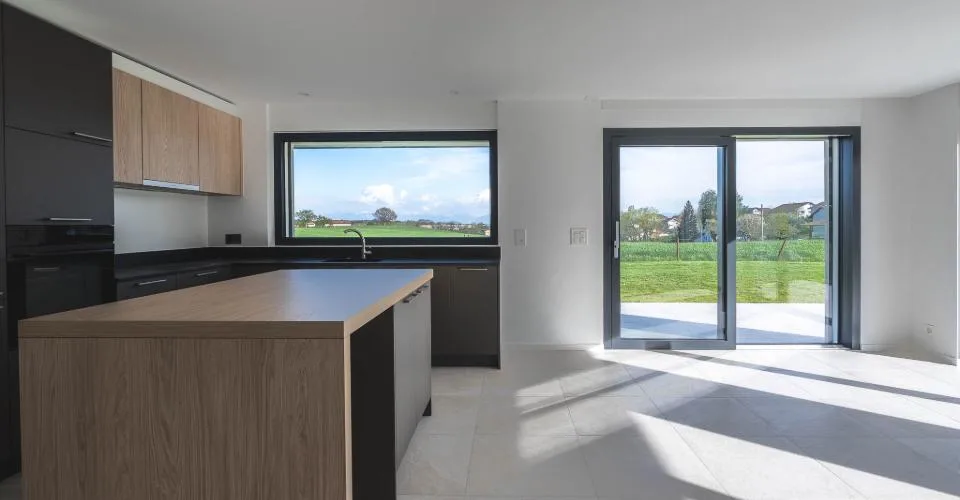 Einfamilienhaus mit 4 Zimmern, herrlicher Blick auf die Felder und die Alpen – Foto 21 von 35