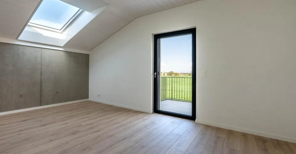 Einfamilienhaus mit 4 Zimmern, herrlicher Blick auf die Felder und die Alpen – Foto 28 von 35