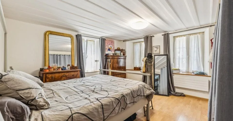 Maison de caractère rénovée aux grands volumes – Foto 10 von 26