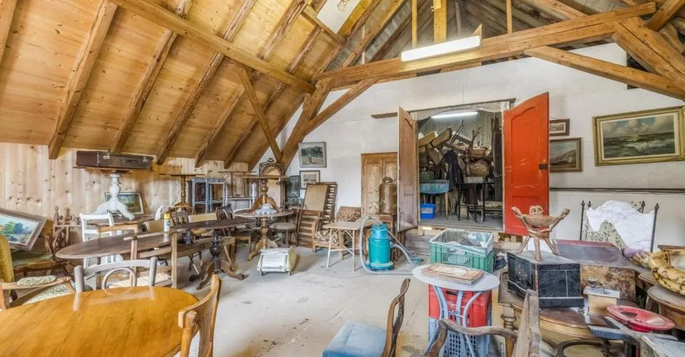 Maison de caractère rénovée aux grands volumes – Foto 13 von 26
