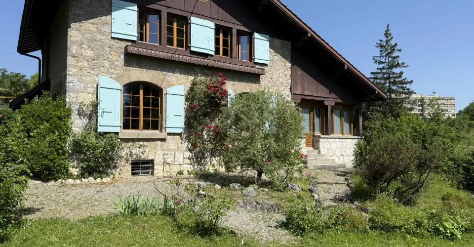 GRANDE MAISON DE CHARME 7 PIÈCES – Foto 3 von 32