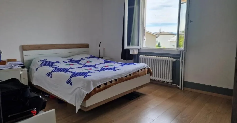 Un appartement offrant un bon rendement, agréable et idéalement situé. – photo 4 sur 21