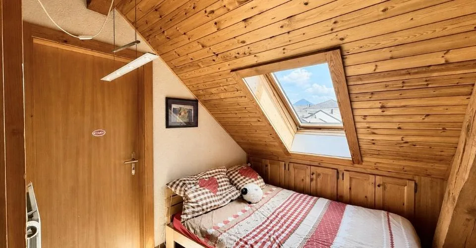 CHARMANT DUPLEX SPACIEUX EN PLEIN CENTRE – Foto 6 von 20