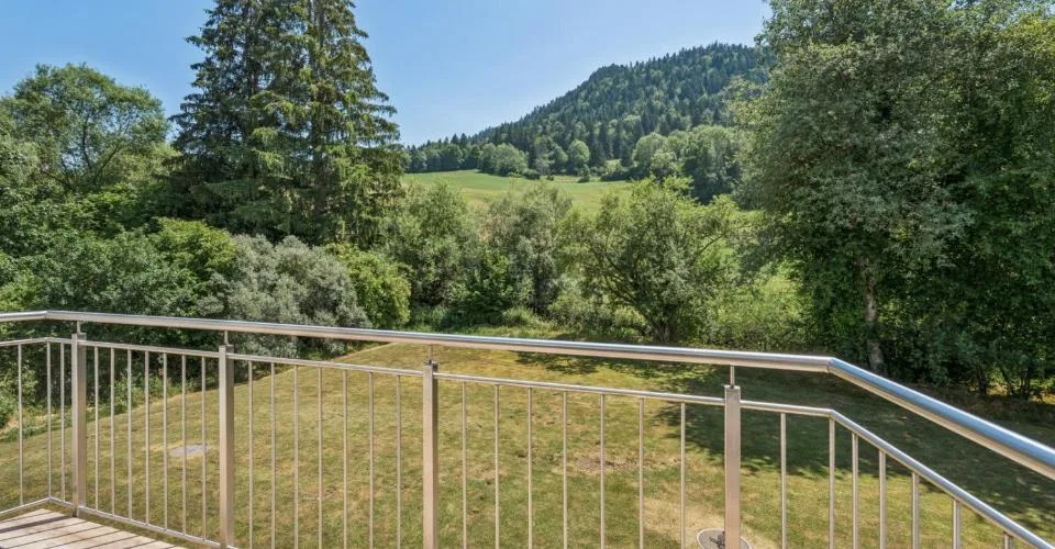 Reihenhaus in einer angenehmen, gefragten Gegend von Fleurier – Foto 5 von 24