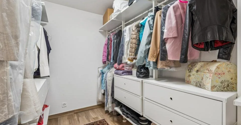 Reihenhaus in einer angenehmen, gefragten Gegend von Fleurier – Foto 9 von 24