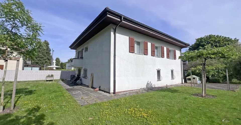 Individual villa with 7.5 rooms, 2 possible apartments – photo 26 of 26