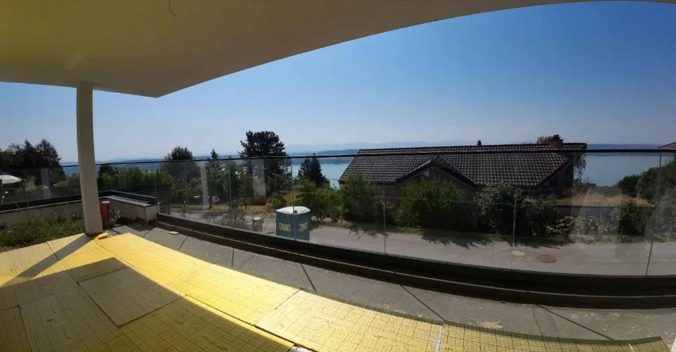 Villa indipendente con vista sul lago – foto 6 di 16