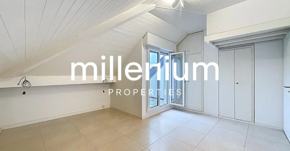 Charmanter 3,5-Raum-Attikawohnung mit 1 Schlafzimmer - 1 Mezzanine - 2 Terrassen – Foto 4 von 20