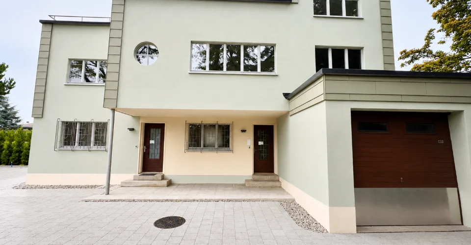 Prachtvolles Duplex mit privatem Garten von 670m2 – Foto 3 von 22