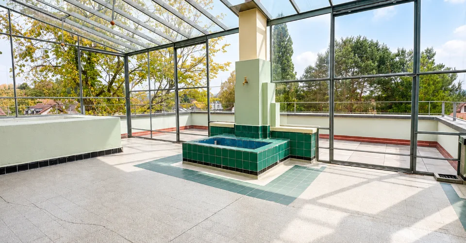 Prachtvolles Duplex mit privatem Garten von 670m2 – Foto 4 von 22