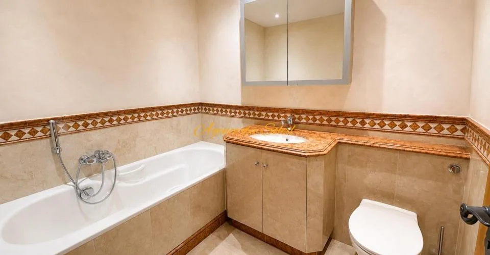 Appartement Ski-in/Ski-out de standing de 4.5 pièces avec piscine privée au coeur de Crans ! – Foto 25 von 25