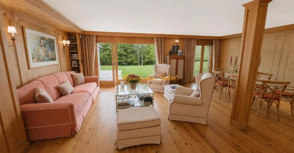 Appartement Ski-in/Ski-out de standing de 4.5 pièces avec piscine privée au coeur de Crans ! – Foto 17 von 25