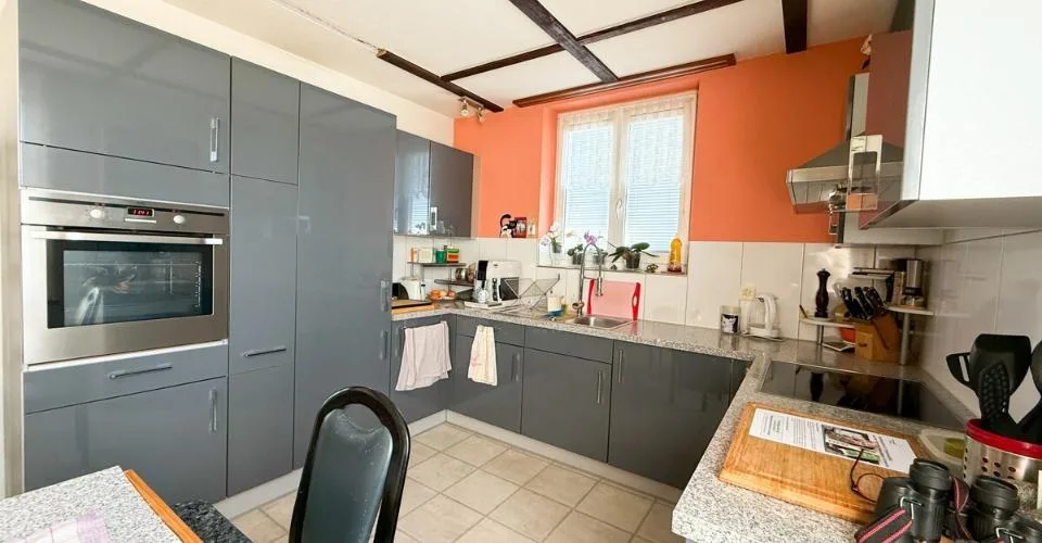 Renditeobjekt mit Geschichte & Zukunft  Mehrfamilienhaus mit Baulandreserve in Luterbach – Foto 5 von 20