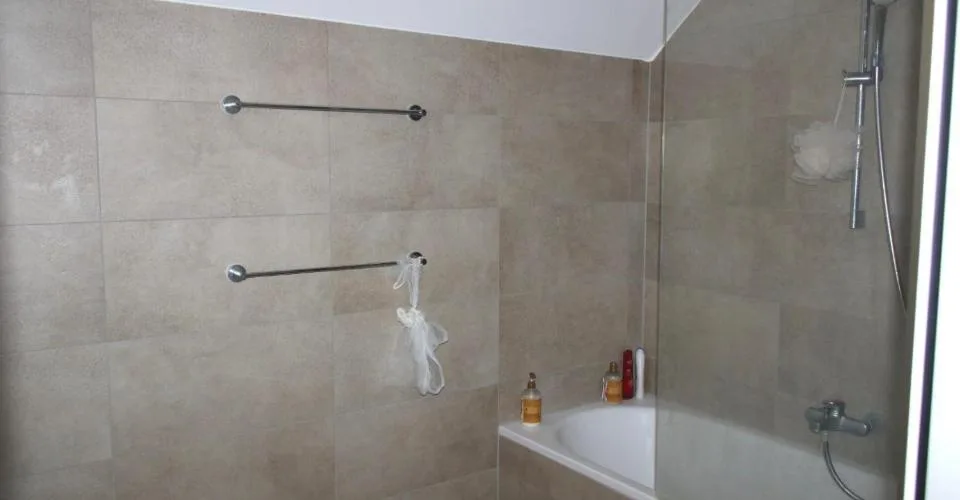 Magnifique appartement récent de 4.5 pièces aux combles à Eysins – photo 18 sur 21