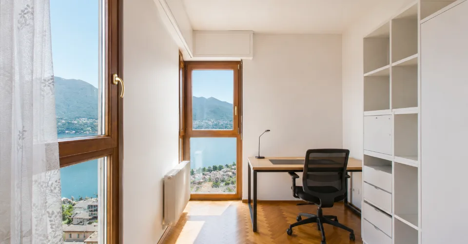 Außergewöhnliche 3.5-Zimmer-Wohnung mit Seeblick in Pazzallo – Foto 18 von 22