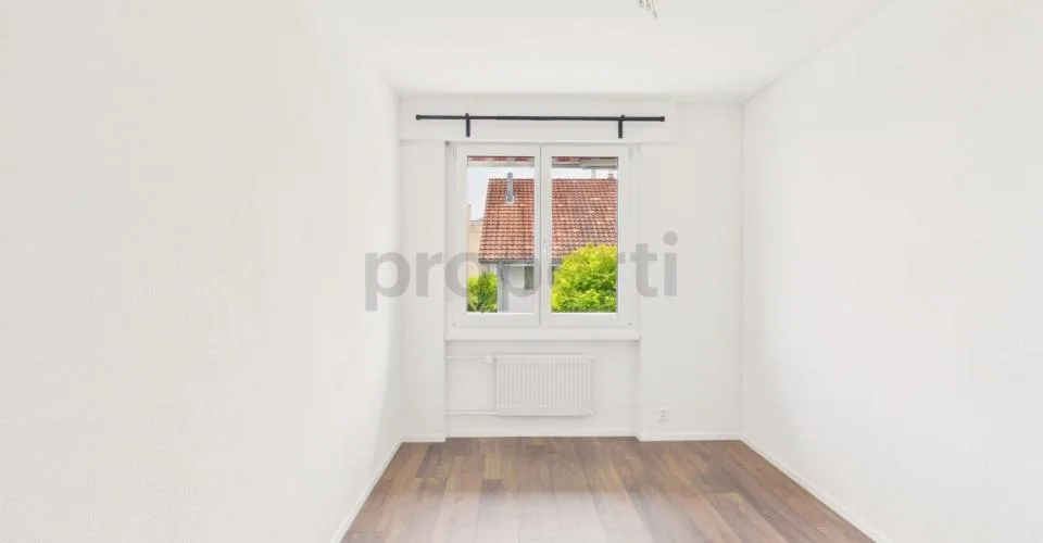 Einmalige Chance mit Seesicht: 4.5-Zimmer-Wohnung mit Potenzial in Nottwil – Foto 11 von 32