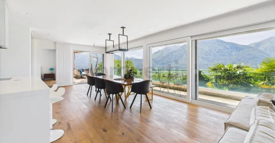 Esclusivo Appartamento con Vista lago Panoramica a Gordola – foto 2 di 24