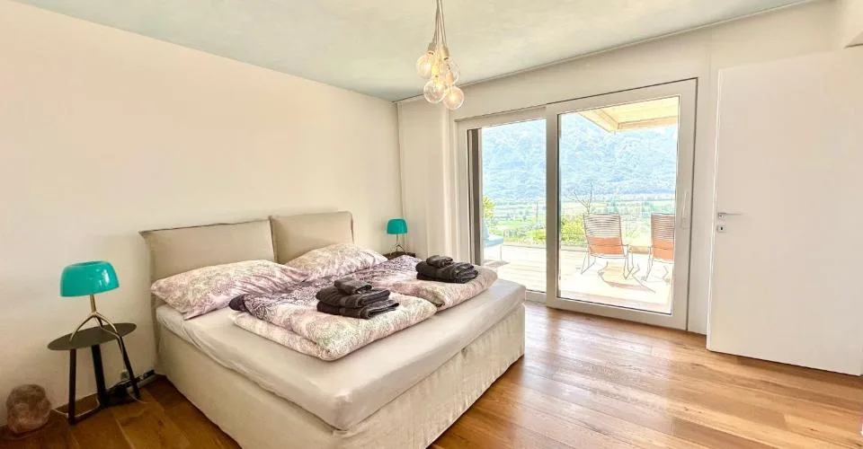 Esclusivo Appartamento con Vista lago Panoramica a Gordola – foto 6 di 24