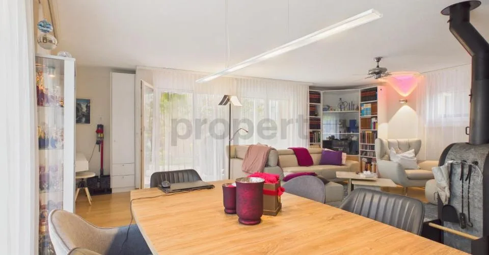 Ampia casa unifamiliare di 7,5 stanze con balcone – foto 17 di 27