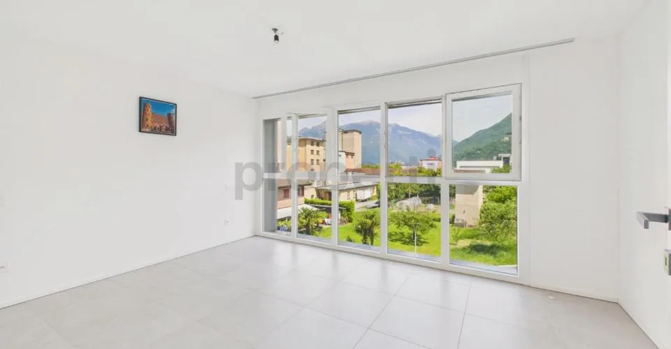 Moderno 3.5 locali con grande terrazza, Giubiasco – Foto 8 von 26