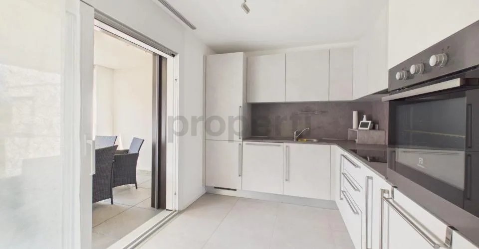 Moderno 3.5 locali con grande terrazza, Giubiasco – Foto 6 von 26