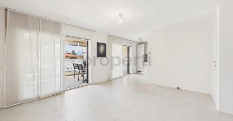 Moderno 3.5 locali con grande terrazza, Giubiasco – Foto 4 von 26