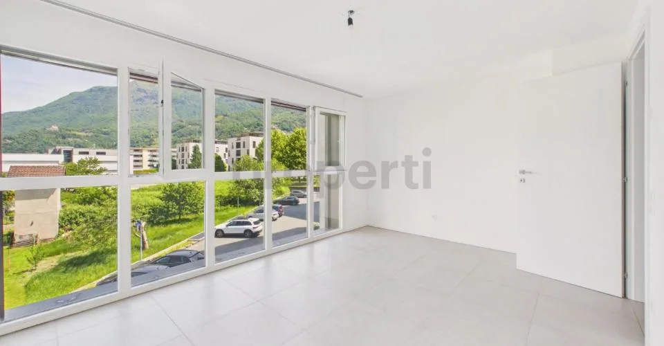 Moderno 3.5 locali con grande terrazza, Giubiasco – Foto 9 von 26