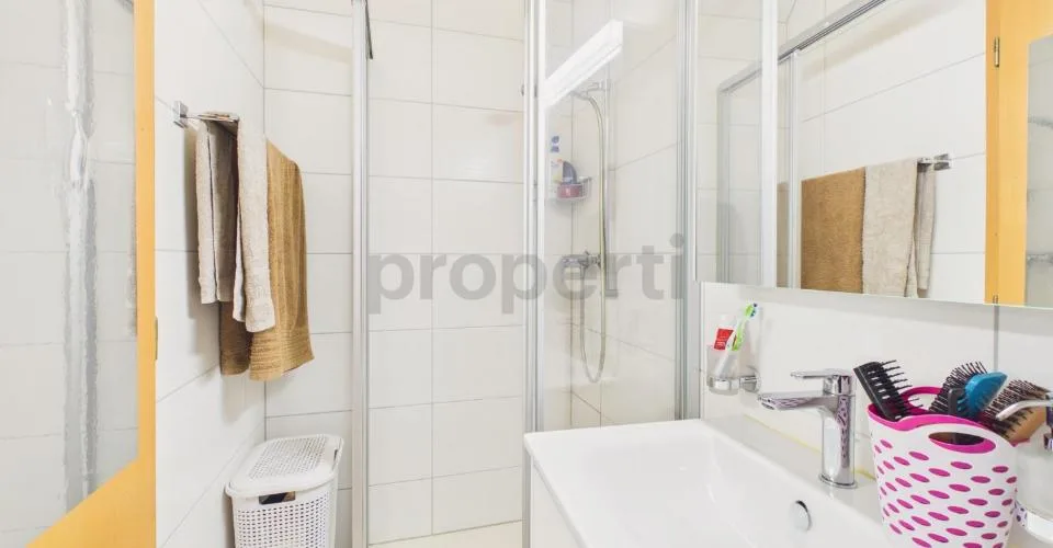 Élégante maison mitoyenne de 2 pièces avec grenier, Ardon – Foto 24 von 26