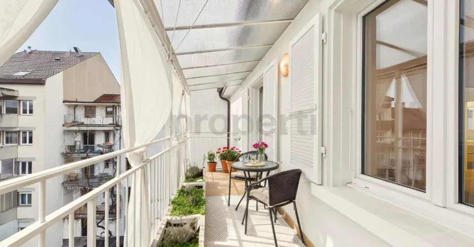 Neu renovierte 6.5-Zimmer-Attikawohnung mit sonnigem Balkon in Basel – Foto 2 von 24