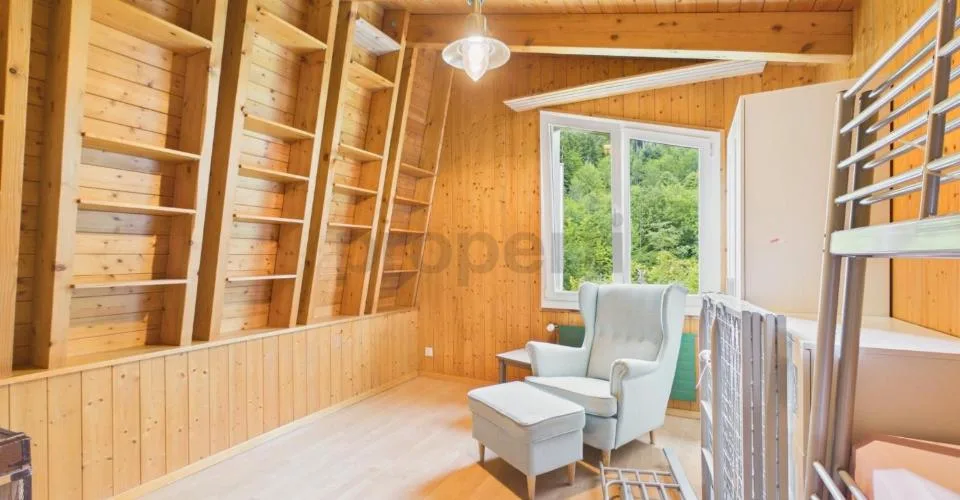 Casa familiare idillica con giardino soleggiato e piscina a Trogen AR – foto 21 di 28