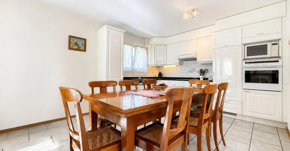 EINZELNE VILLA MIT 5,5 ZIMMERN, GARTEN UND VERANDA IN SAXON – Foto 5 von 24