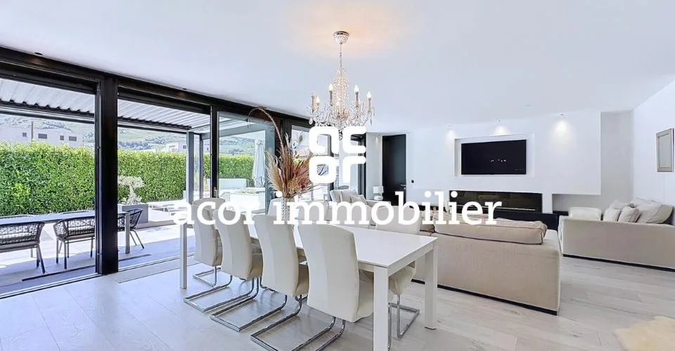 Saxon - Villa contemporaine avec piscine – Foto 8 von 26
